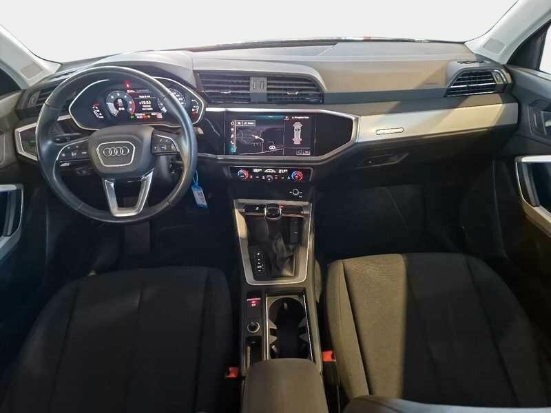 AUDI Q3 35 TDI S tronic Business