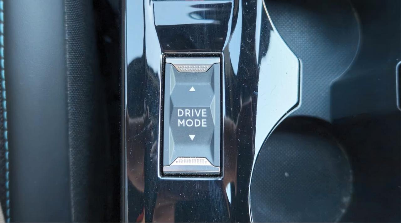 Peugeot 2008 Diesel 130cv EAT8 Allure Pack