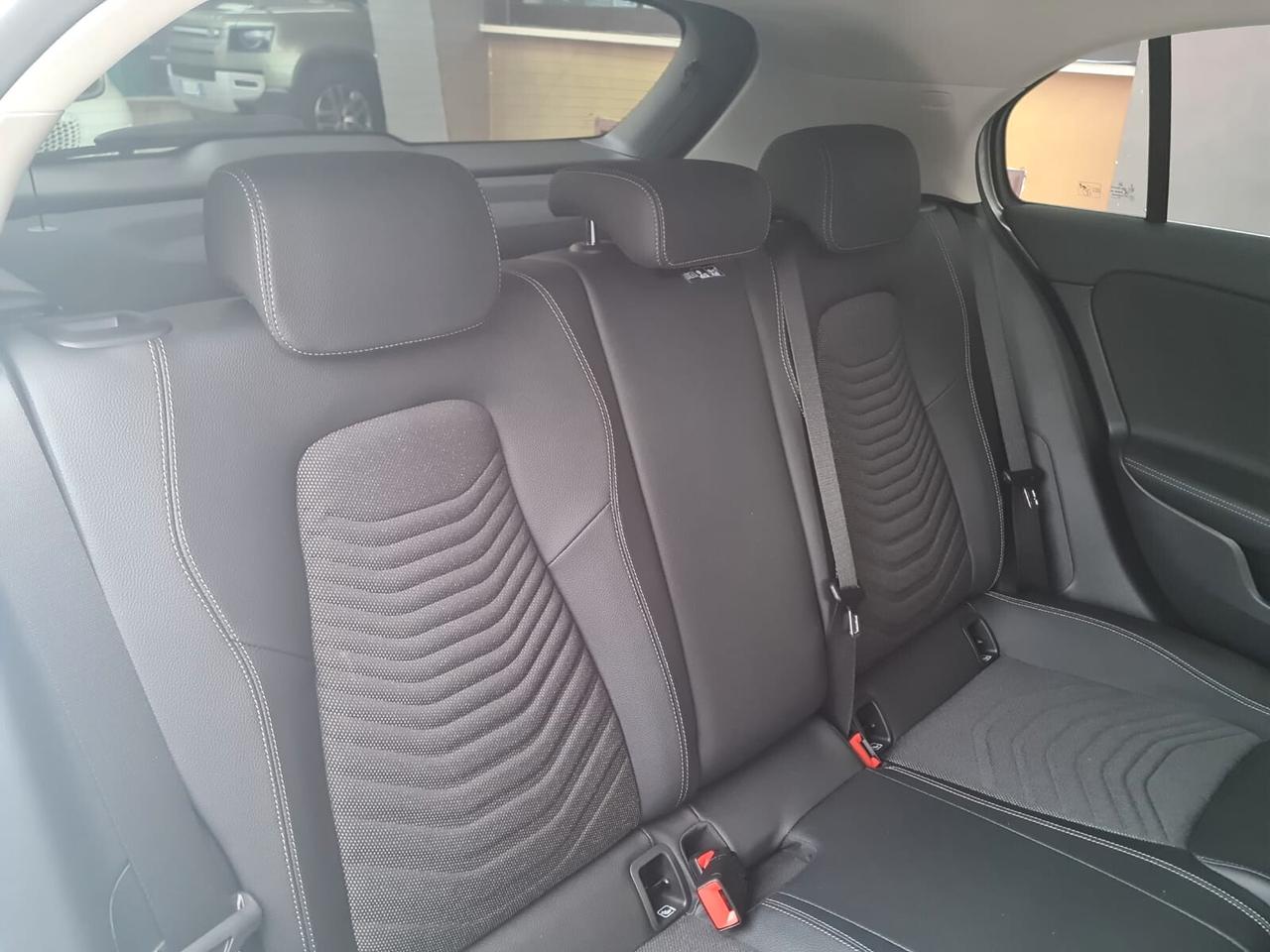 Mercedes-benz A 180 A 180 d Automatic Advanced