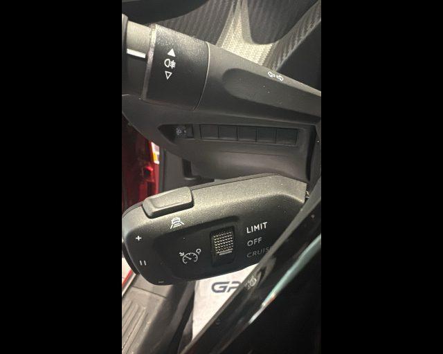 PEUGEOT 2008 1.2 puretech Allure s&s 100cv