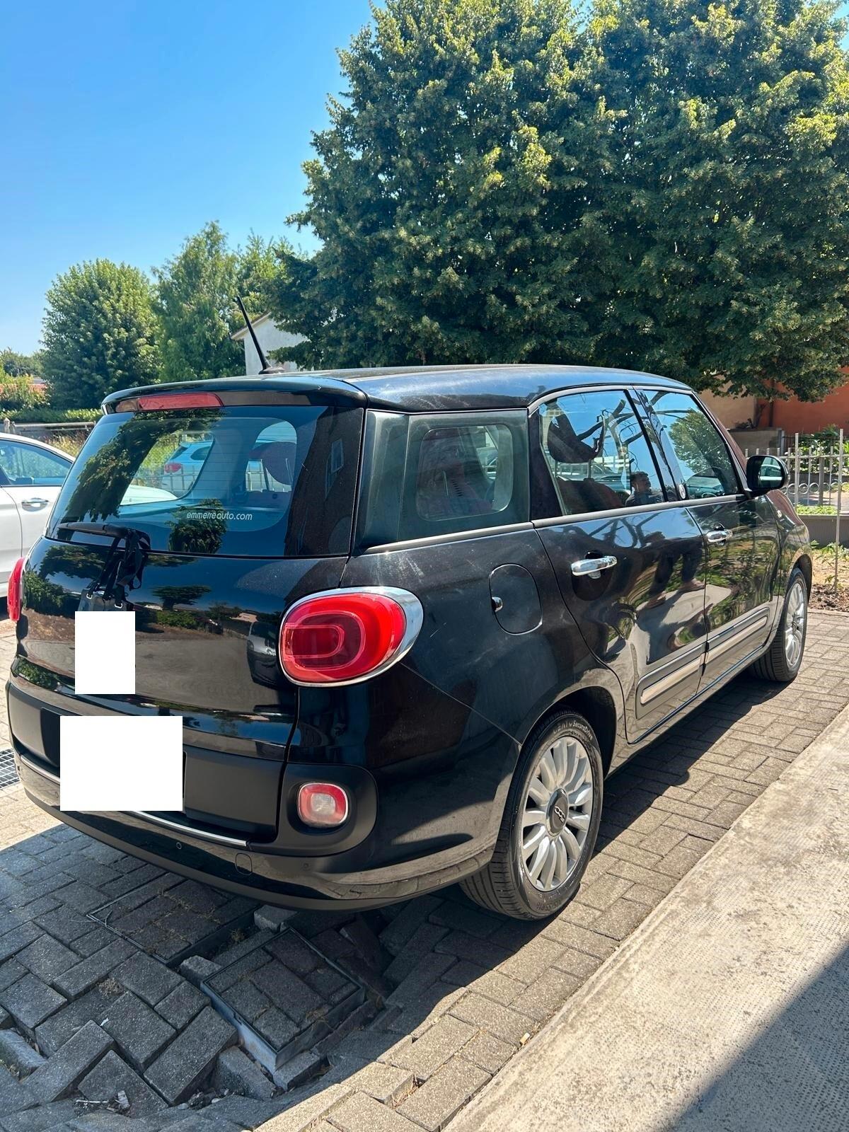 Fiat 500L Living 1.6 Multijet 105 CV Lounge OK NEO PATENTATI