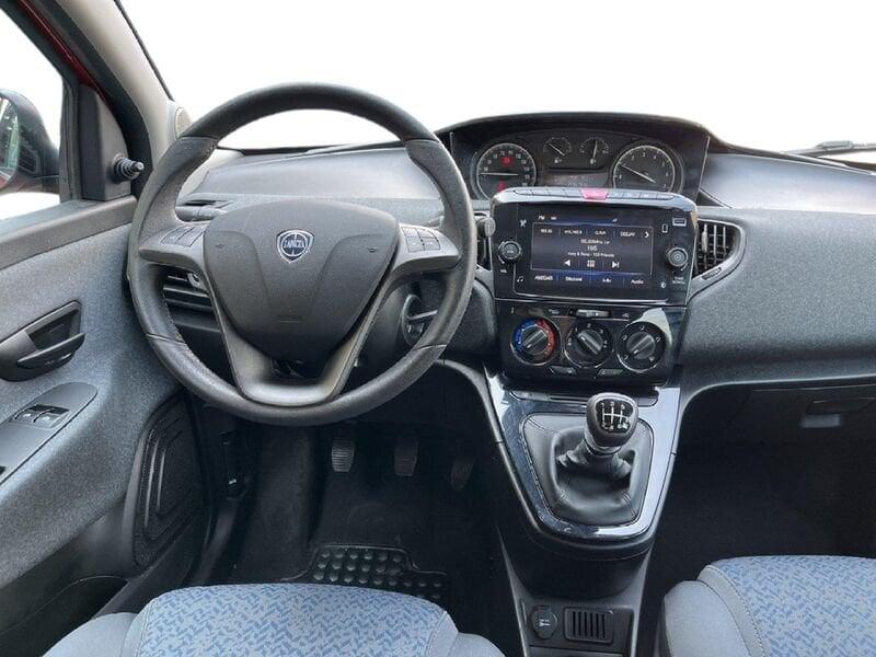 Lancia Ypsilon III 2021 1.0 hybrid Silver s&s 70cv