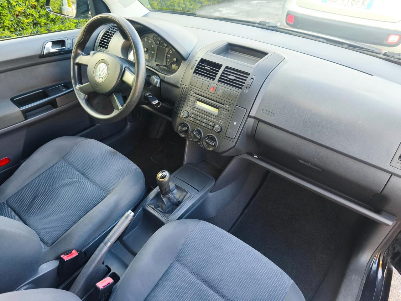 Volkswagen Polo 1.2/64CV 12V 5p. Comfortline