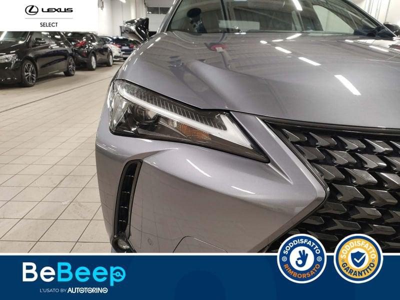 Lexus UX 250H 2.0 MIDNIGHT 4WD CVT