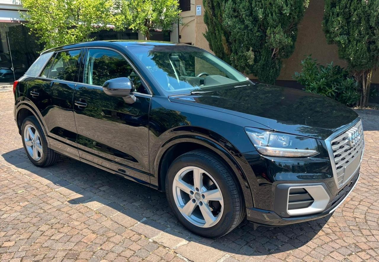 Audi Q2 30 TFSI Admired