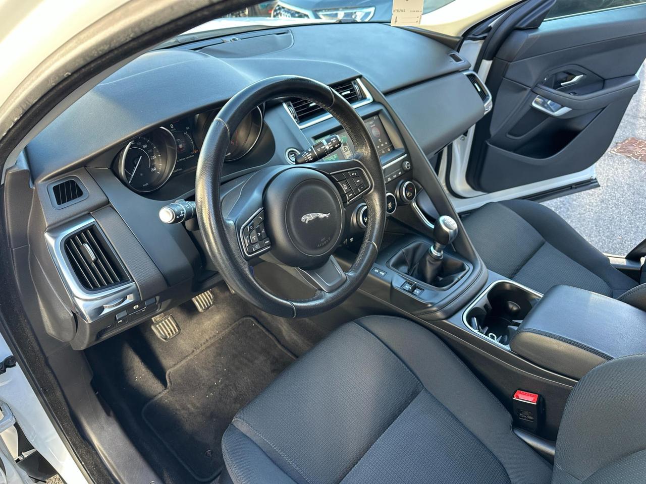 Jaguar E-Pace 2.0d i4 fwd 150cv my19