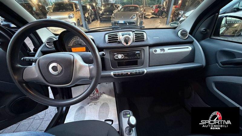 smart fortwo TOTAL BLACK UNIPRO 61000 KM!!!!! fortwo 1000 52 kW MHD coupé passion