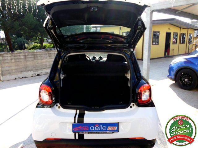 SMART ForFour 70 1.0 Passion