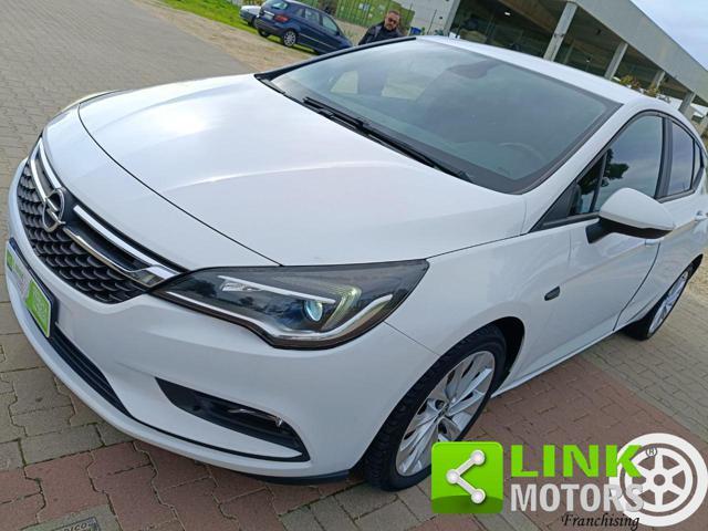 OPEL Astra 1.6 CDTi 110CV 5 porte Premium NEOPATENTATI