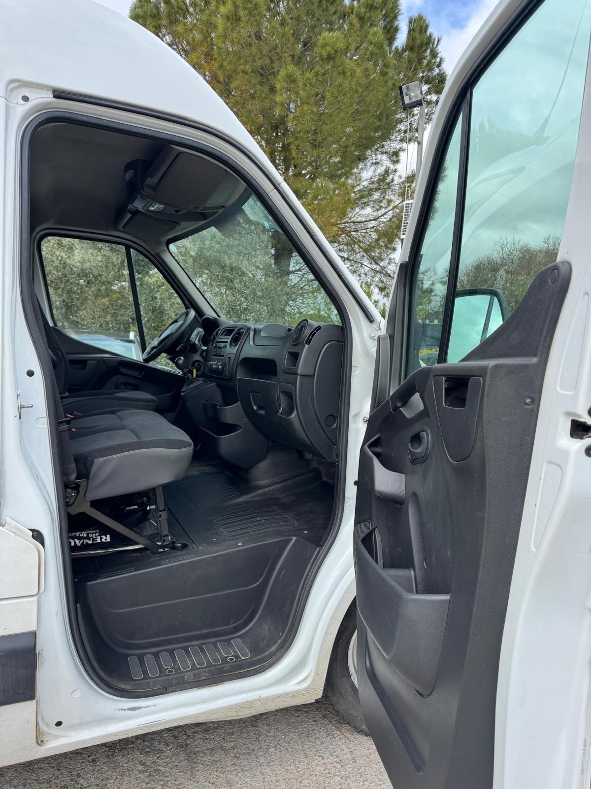 Renault Master 2.3 dci diesel 107kw 145cv furgone