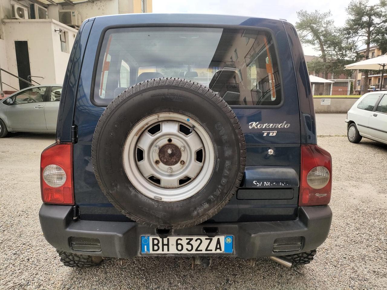 Ssangyong Korando 2.3 TD LEGGI ANNUNCIO