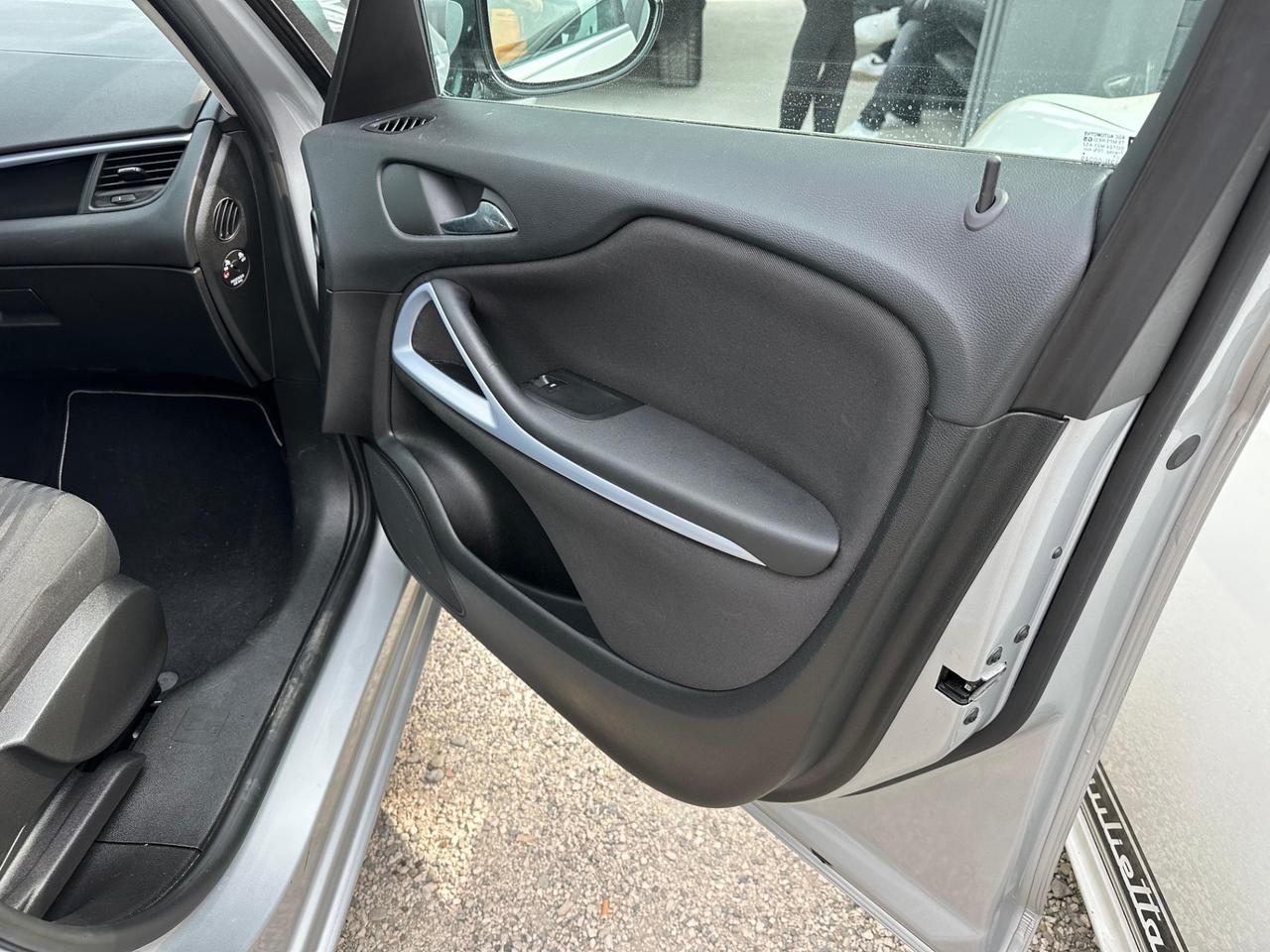 Opel Zafira Tourer 1.6 Turbo EcoM 150CV Elective