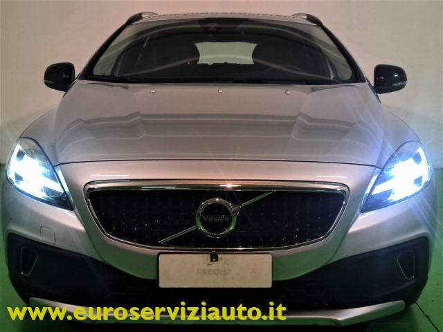 VOLVO V40 Cross Country D2 Geartronic Style Plus