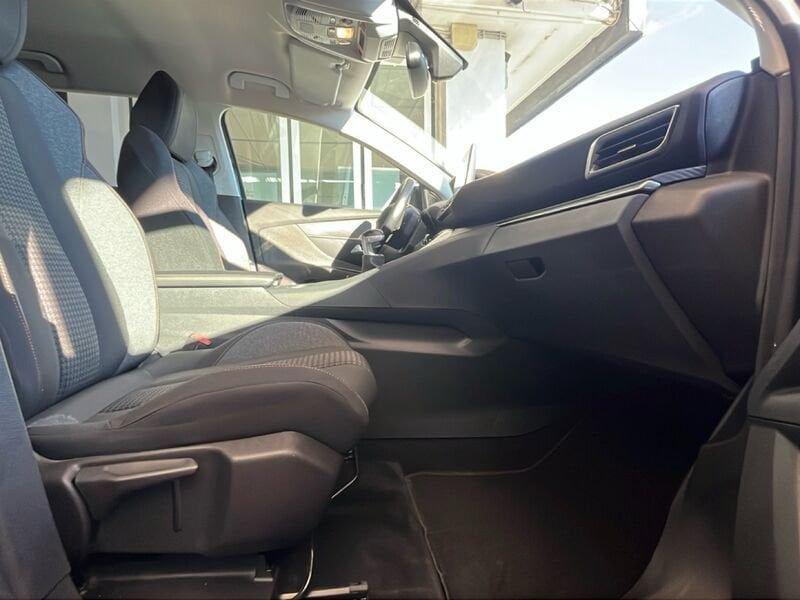 Peugeot 5008 BlueHDi 130 Allure S/S * AUTOCARRO