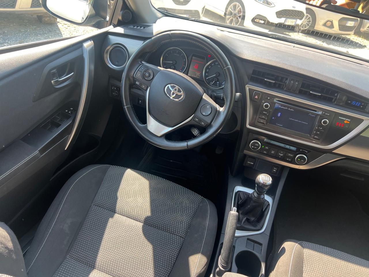 Toyota Auris 1.3 Active KM ORIGINALI PERMUTE RATE GARANZIA