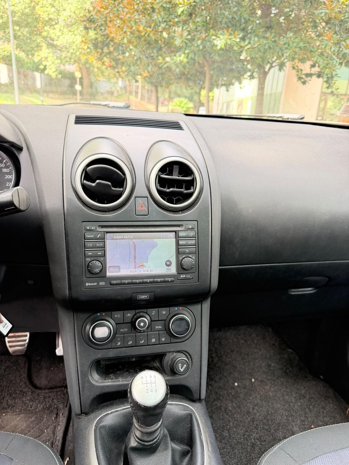 Nissan Qashqai 1.5 dCi DPF Tekna