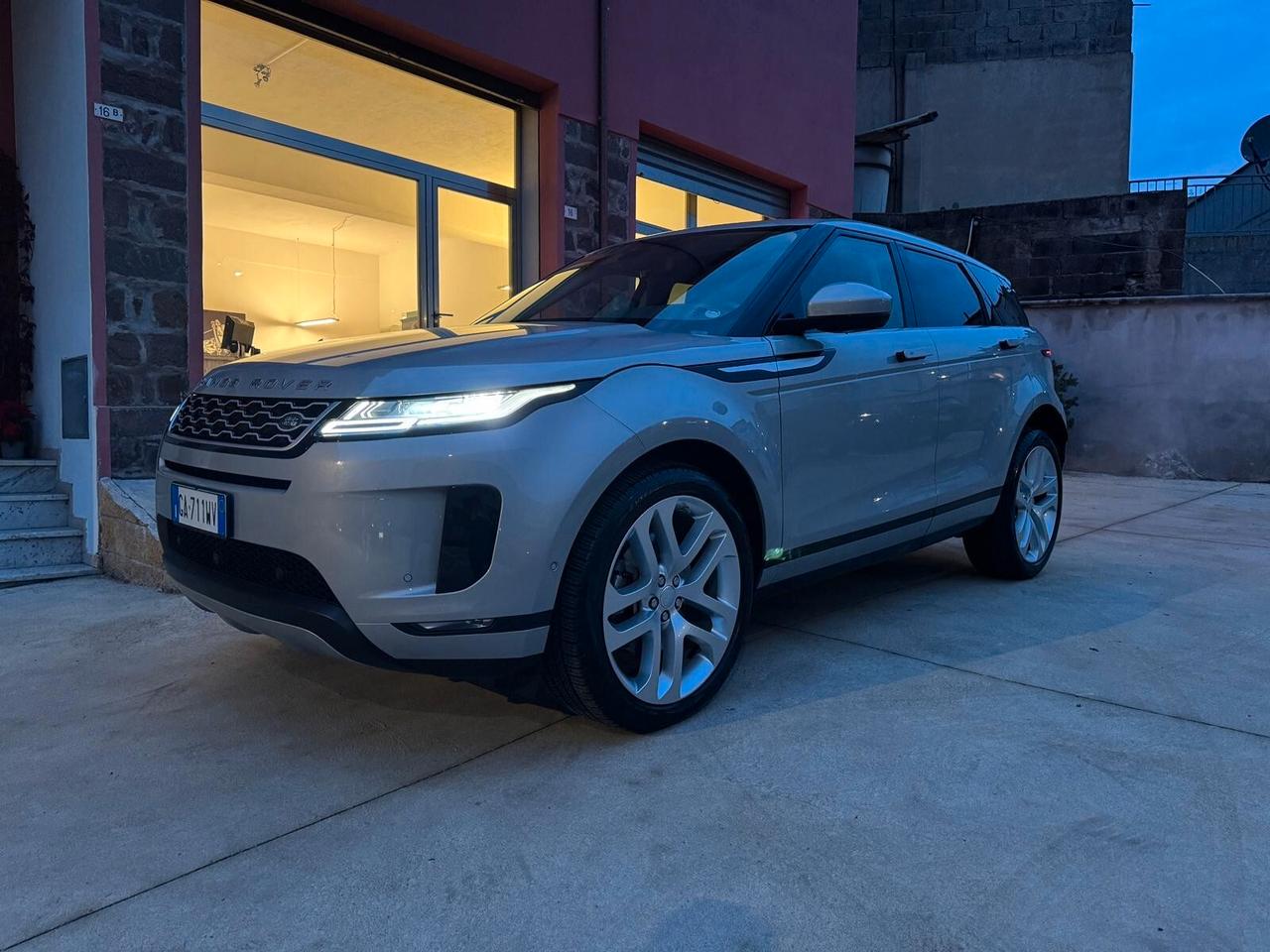 Land Rover Range Evoque 2.0 TD4 180 CV 5p. SE Dynamic