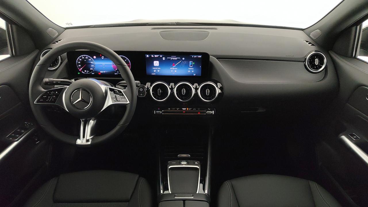 Mercedes-Benz GLA 200 d automatic