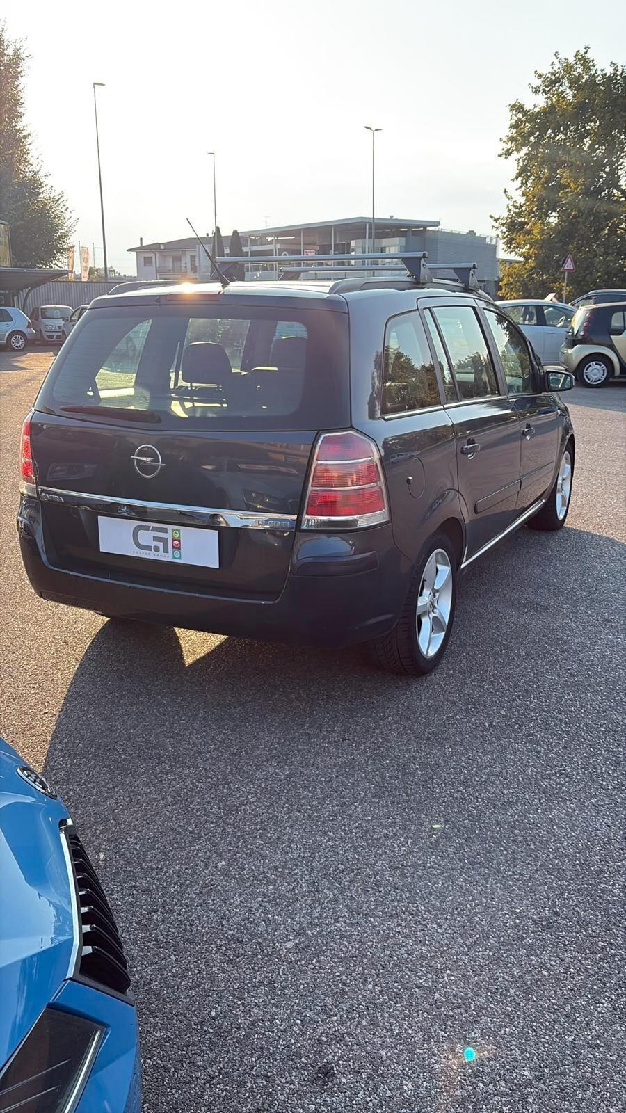 Opel Zafira II 2005 1.9 cdti 120cv