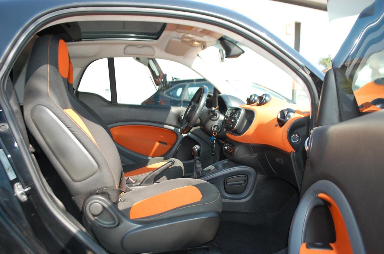 Smart forTwo 0.9 t Passion 90CV Led Lega Uff Italy USB