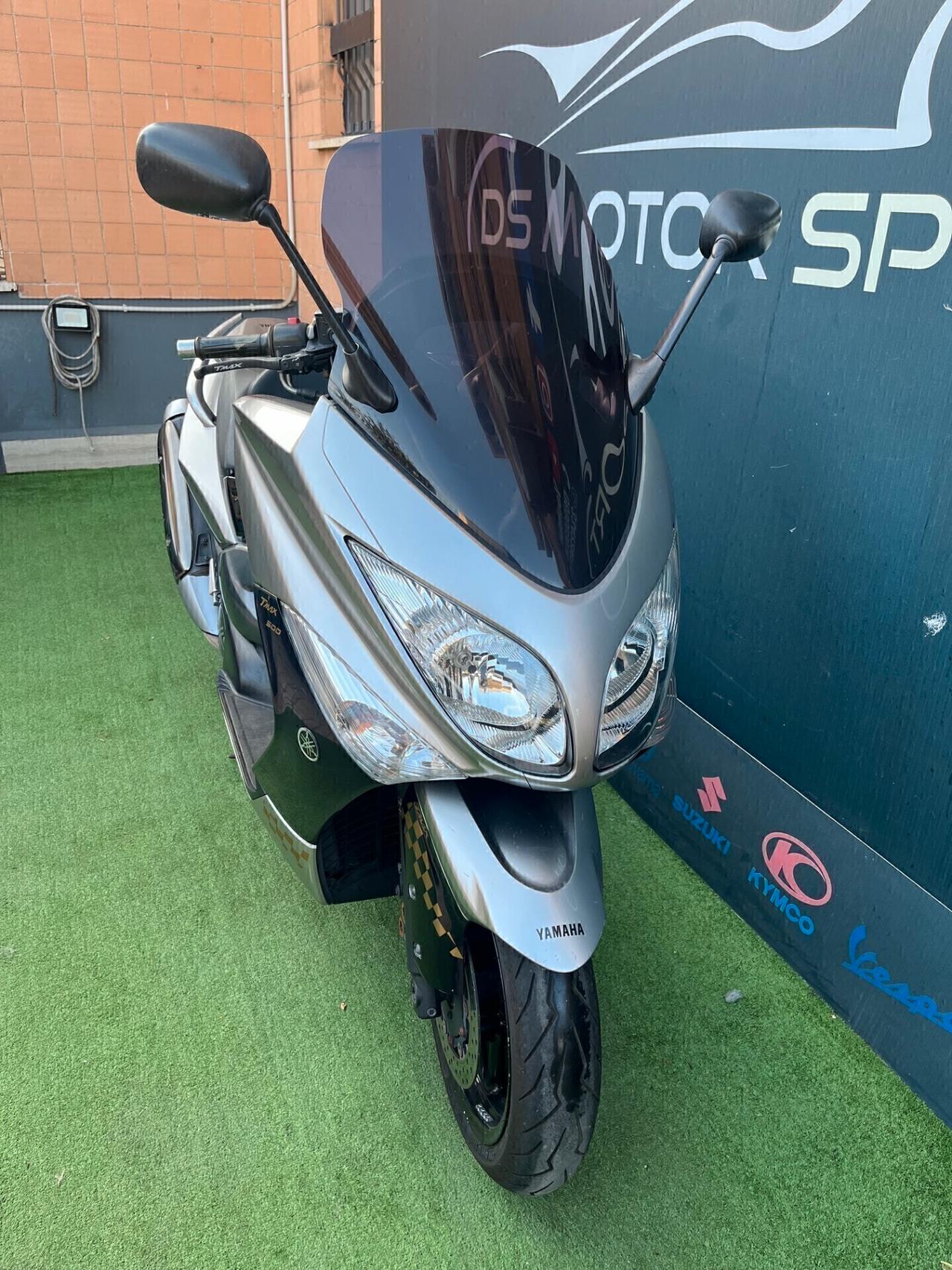 YAMAHA TMAX 500 GARANZIA PERMUTE FINANZIAMENTO