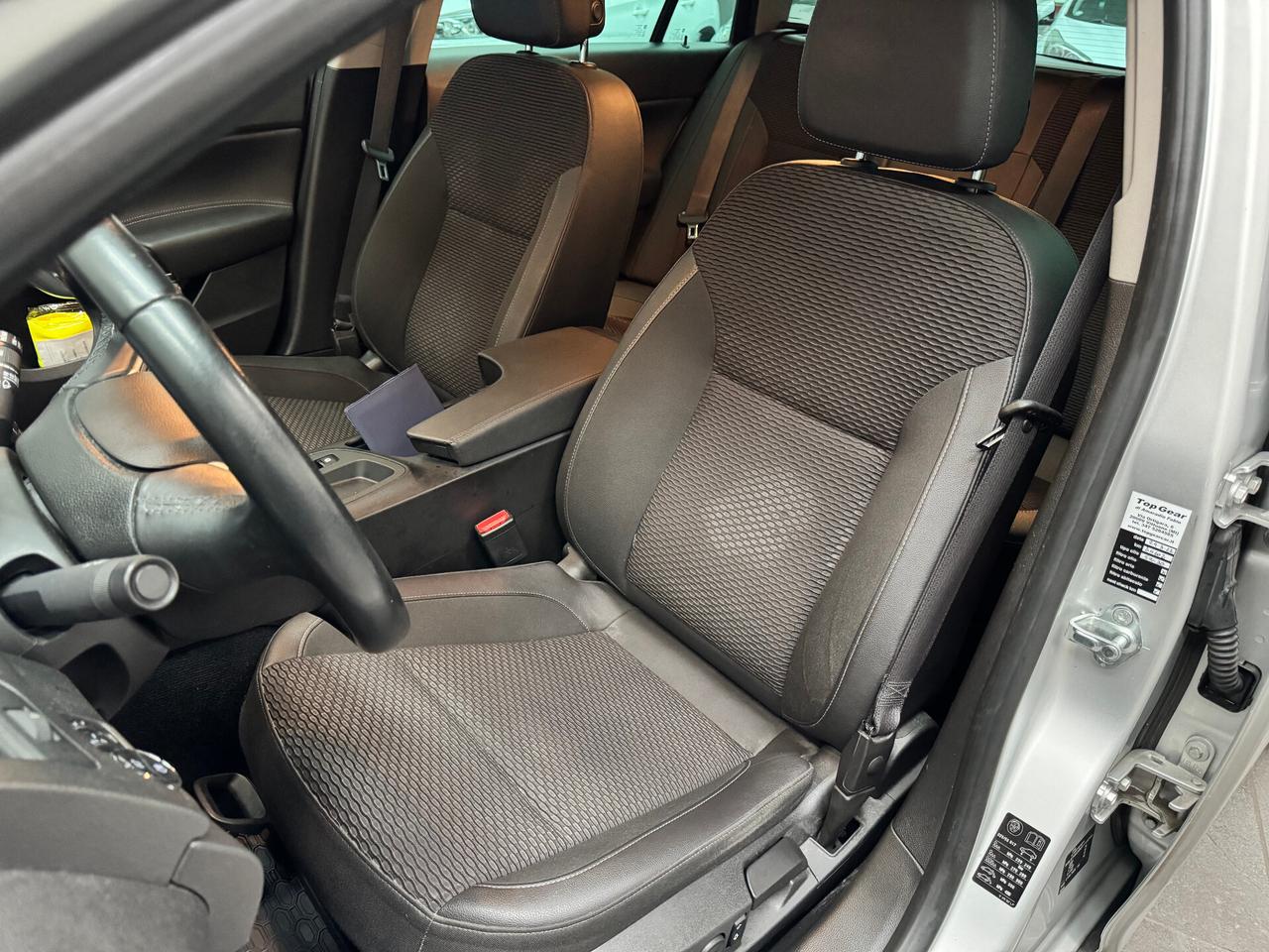 Opel Insignia Tourer 1.6 cdti Cosmo business 136cv at6