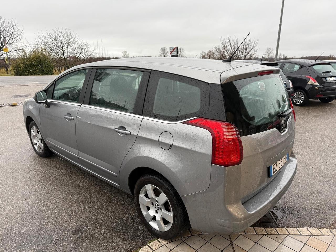 Peugeot 5008 1.6 Diesel 7 posti