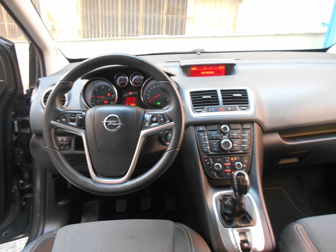Opel Meriva 1.3 CDTI 95CV ecoFLEX Cosmo
