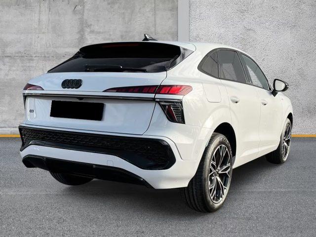 AUDI Q3 SPB TDI S tronic S Line Sline