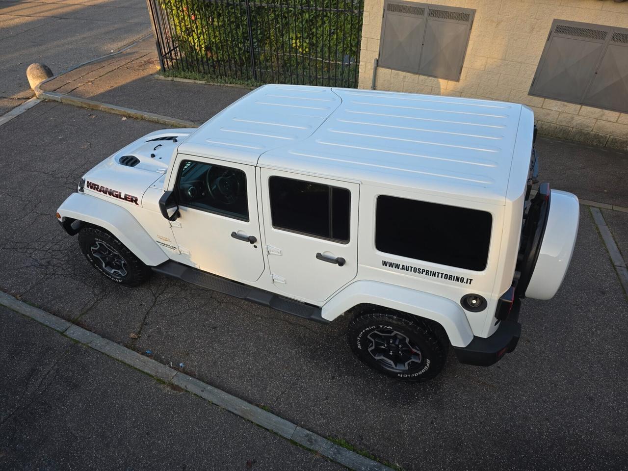 JEEP Wrangler Unlimited 2.8 crd Sahara Automatica