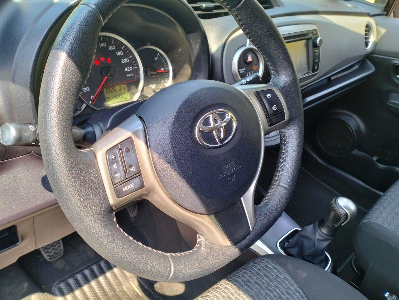Toyota Yaris 5 Porte Yaris 5p 1.0 Lounge c/CL
