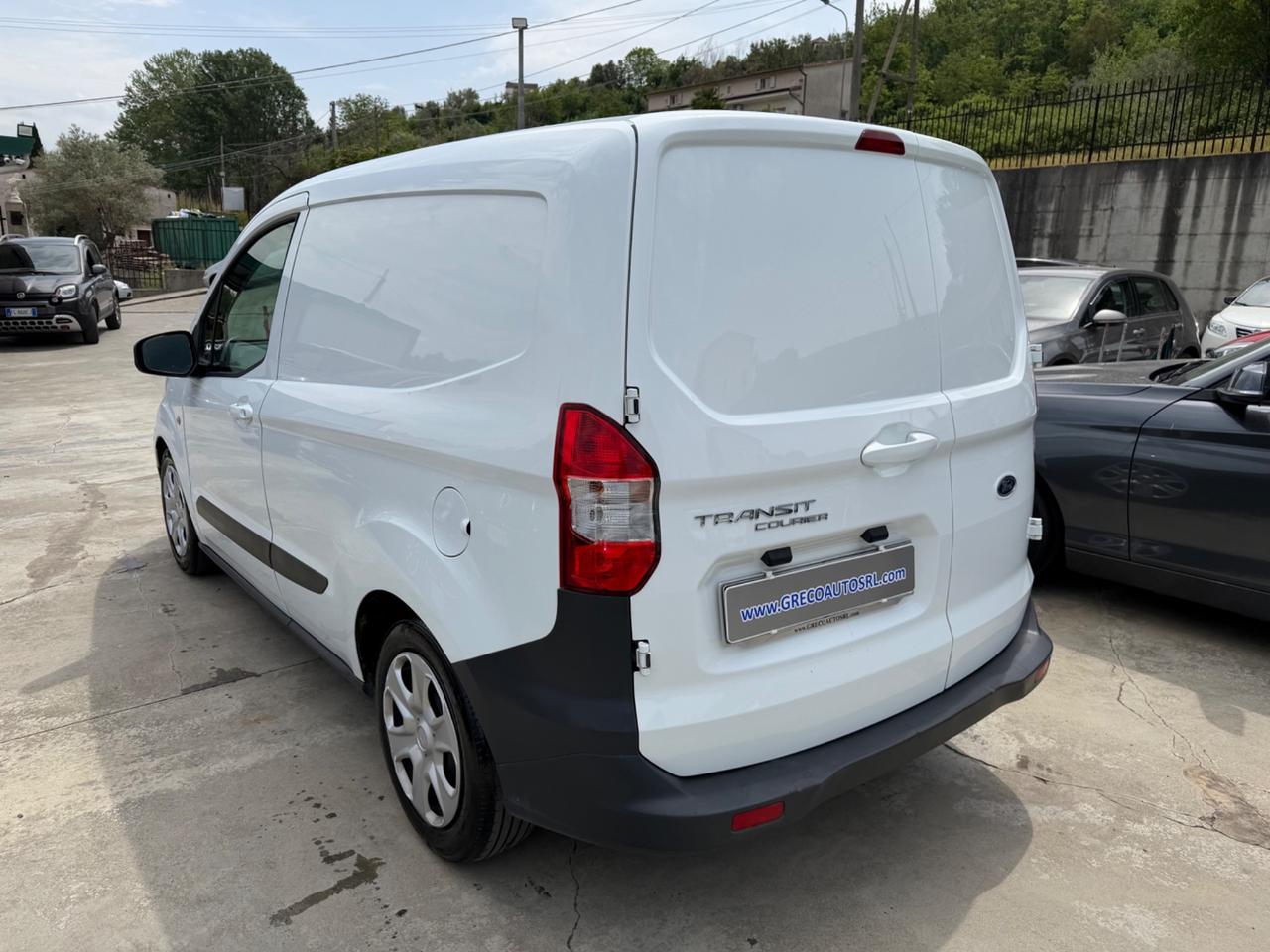 Ford Transit Courier 1.5 TDCi 75CV Van Entry