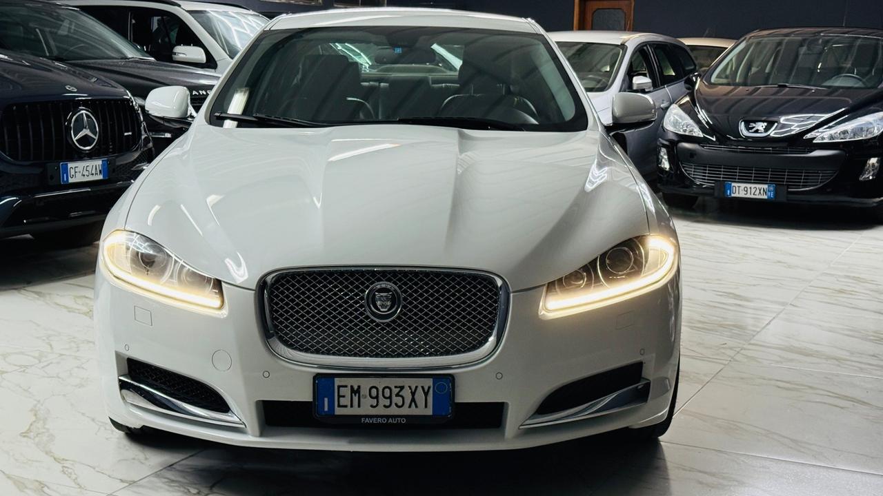 Jaguar XF 2.2 D 200 CV Premium Luxury