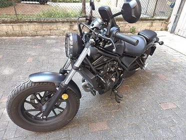 Honda CMX 500 Rebel