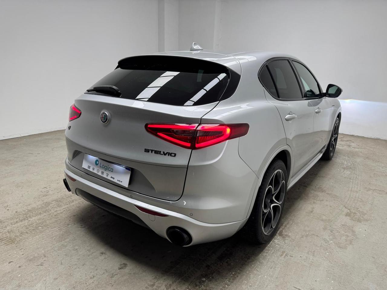 ALFA ROMEO Stelvio 2020 - Stelvio 2.2 t Veloce Q4 210cv auto