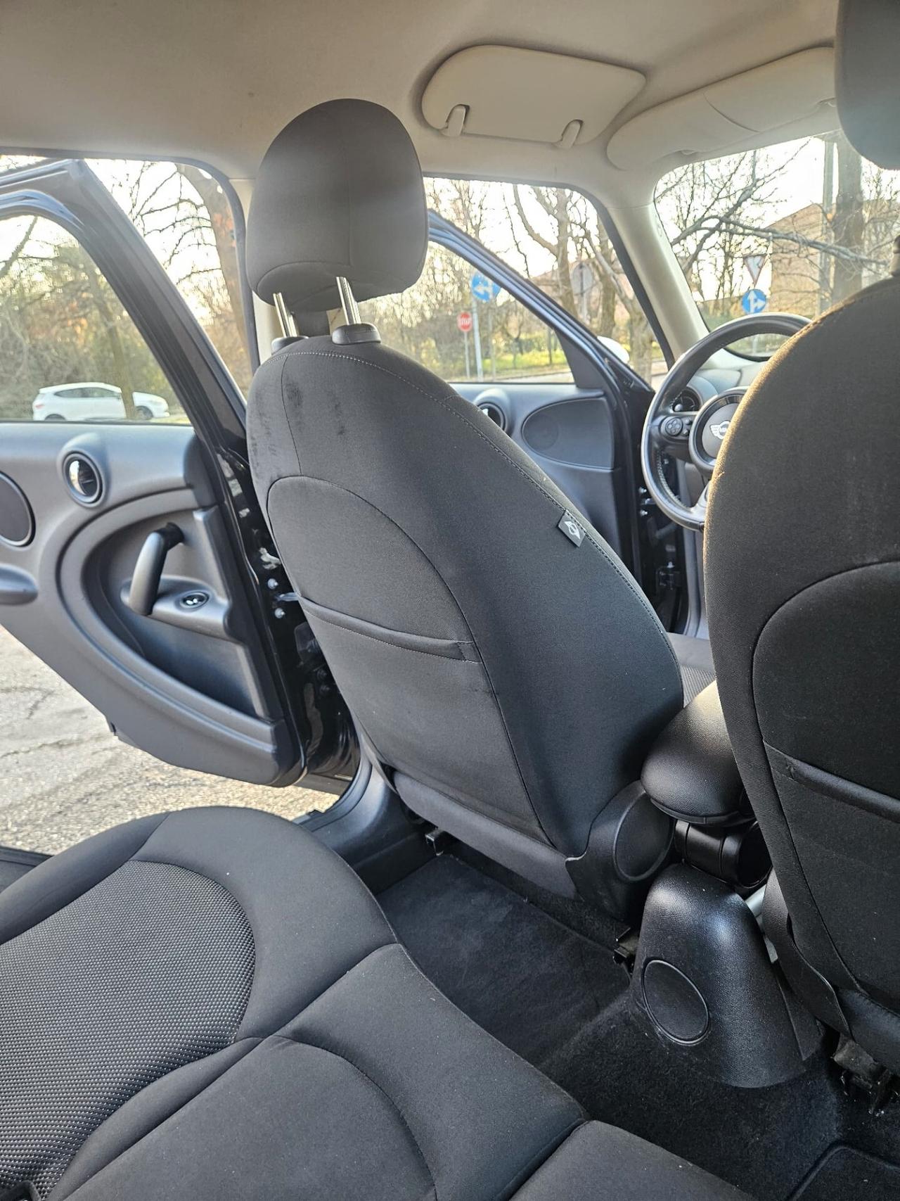 Mini Cooper Countryman NEOPATENTATI