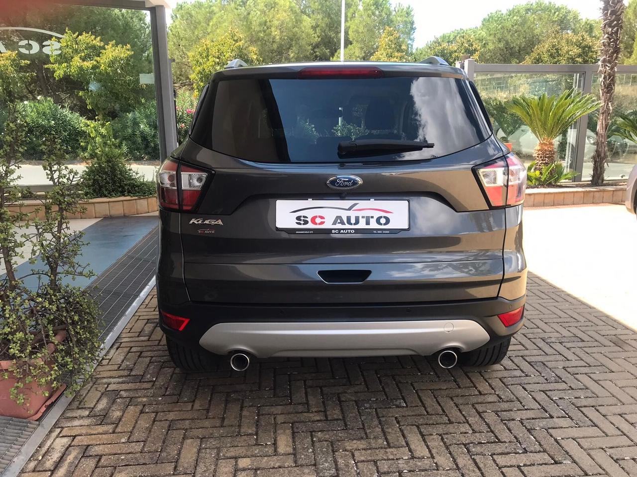Ford Kuga 1.5 TDCI 120 CV S&S 2WD Titanium