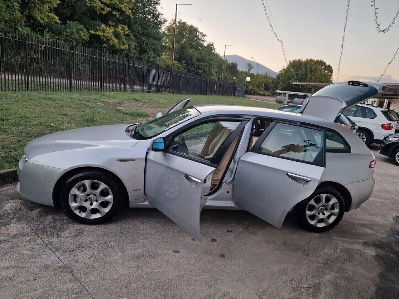 Alfa Romeo 159 1.9 JTDm 150CV Sportwagon Progression