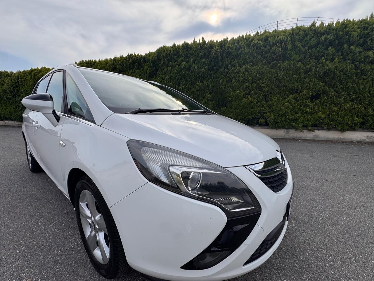 Opel Zafira Opel Zafira,1.6 benzina Metano, anno 2013