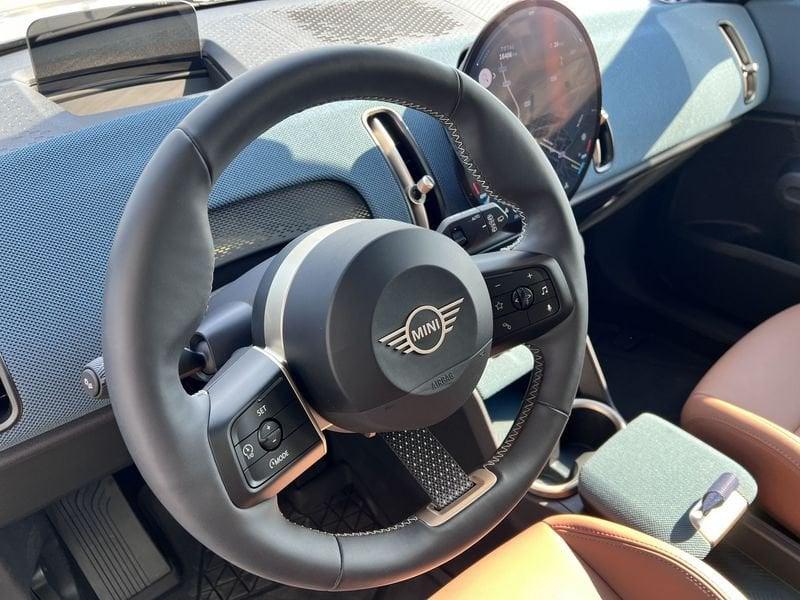 MINI Mini Countryman U25 Mini C Favoured Countryman pack M