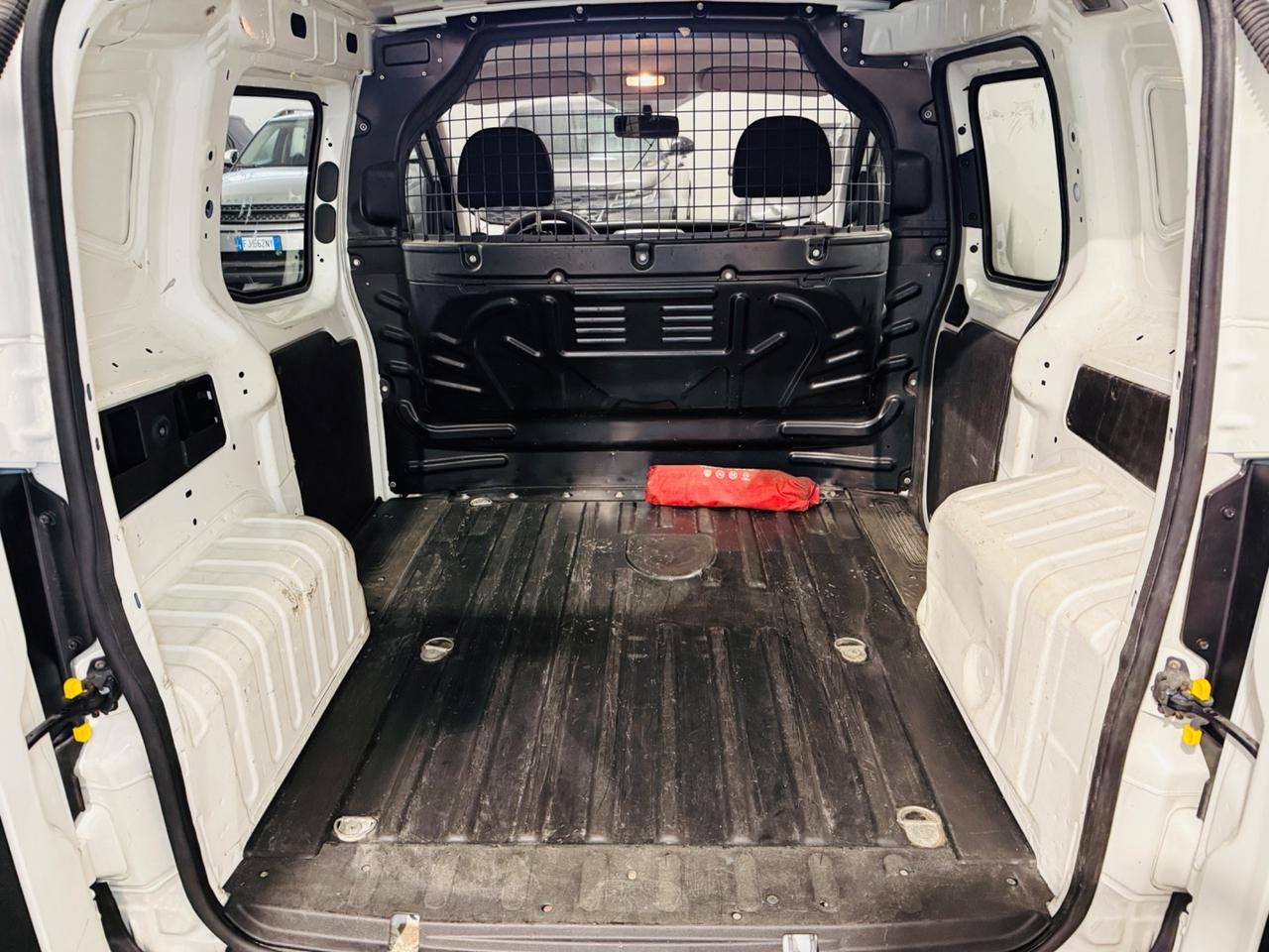 Fiat FIORINO CARGO 1.3 MTJ 95 CV*NEOPATENTATI*2 POSTI