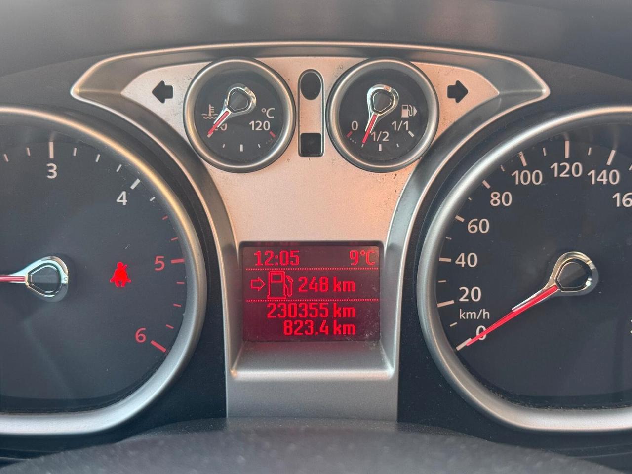 Ford Focus 1.8 TDCi (115CV) 5p. Tit.