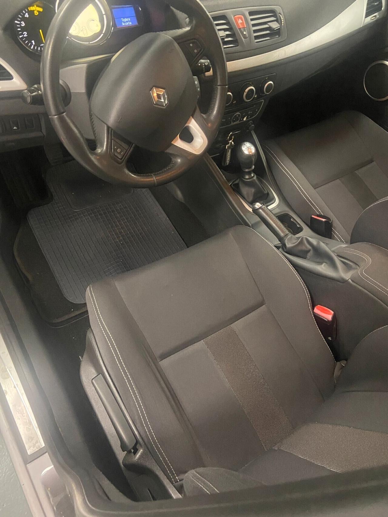 Renault Megane Mégane 1.5 dCi 110CV Dynamique