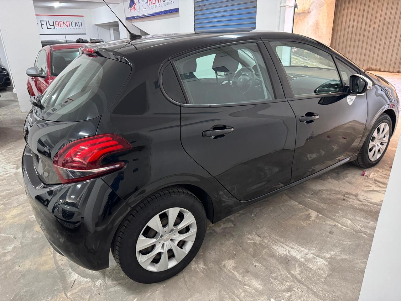 Peugeot 208 1.0 Like Neopatentati – Km Certificati – Garanzia 12 Mesi