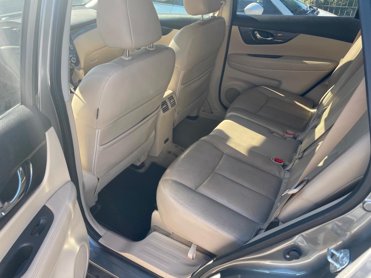 Nissan X-Trail 1.6 dCi 2WD Tekna