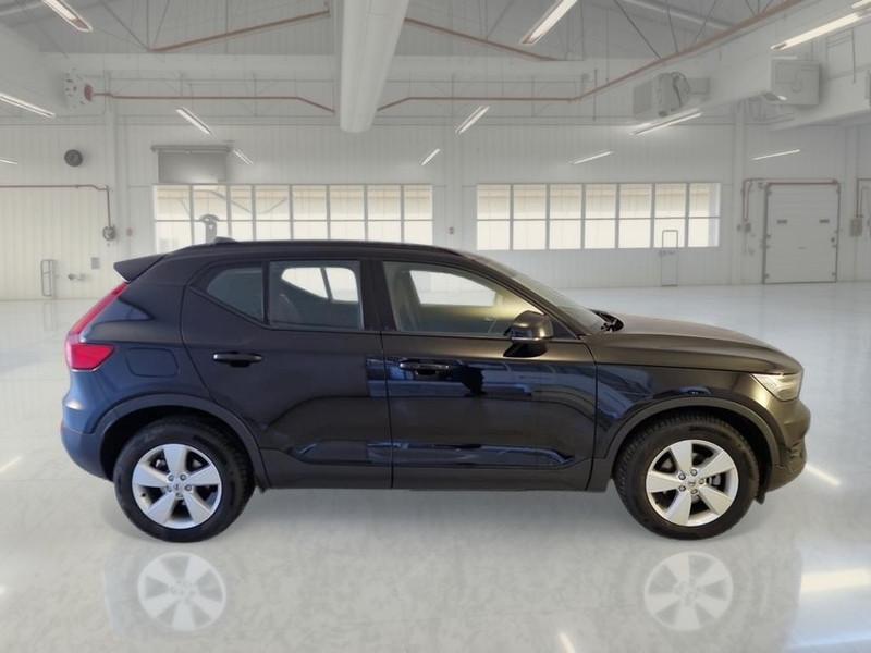 VOLVO XC40 T2 BUSINESS 5 PORTE SUV