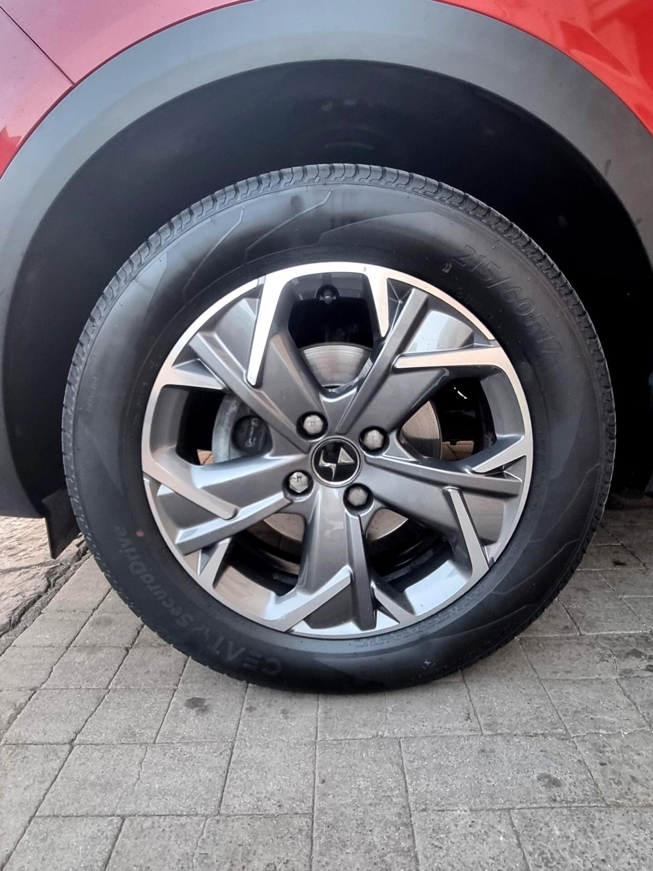 Ds DS3 3 Crossback BlueHDi 100 Performance Line