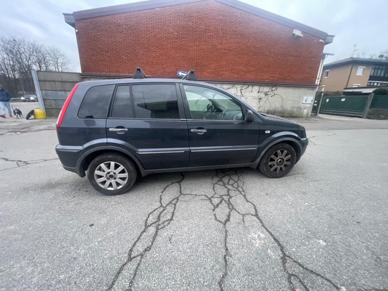 Ford Fusion UAV 1.4 16V 5p.