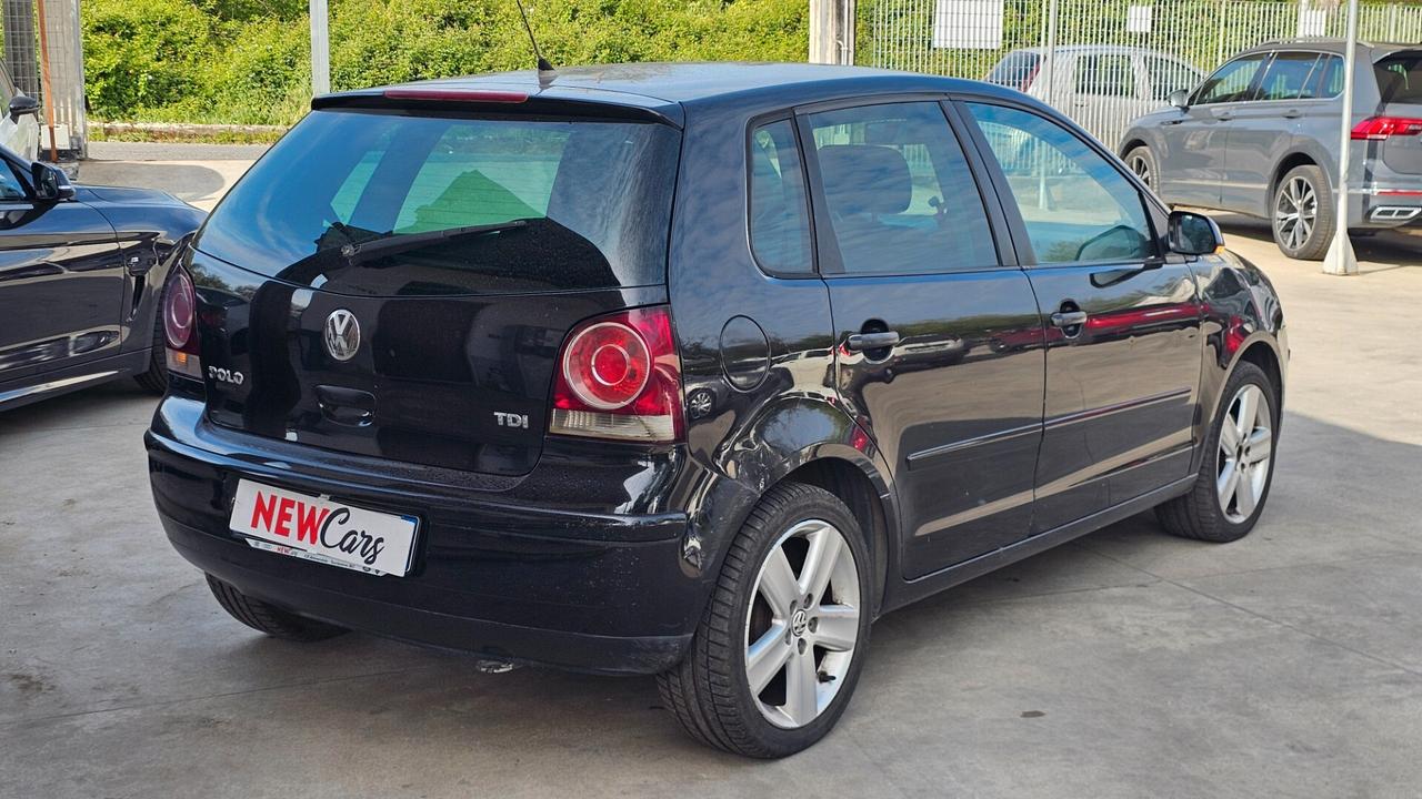 Volkswagen Polo 1.4/80CV TDI 5p. Sportline