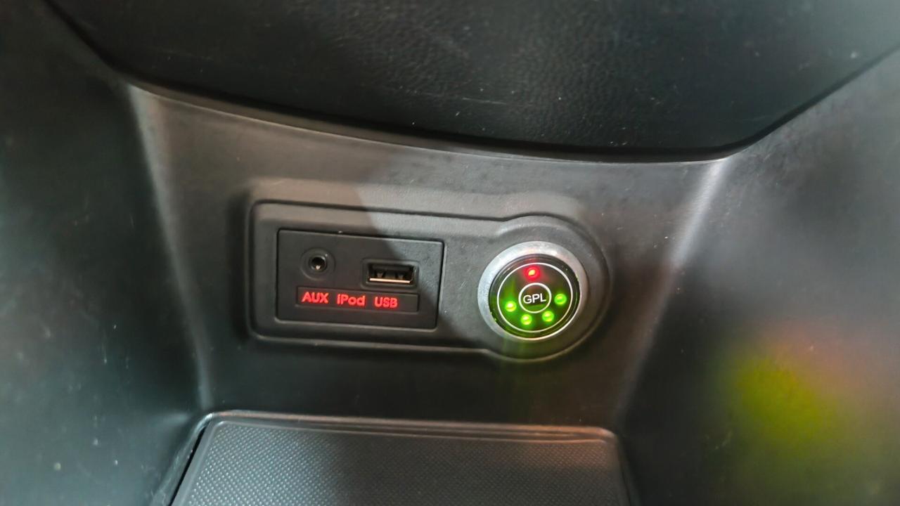 Kia Venga 1.4 EcoGPL Cool Navi Unipro ok neopatentati